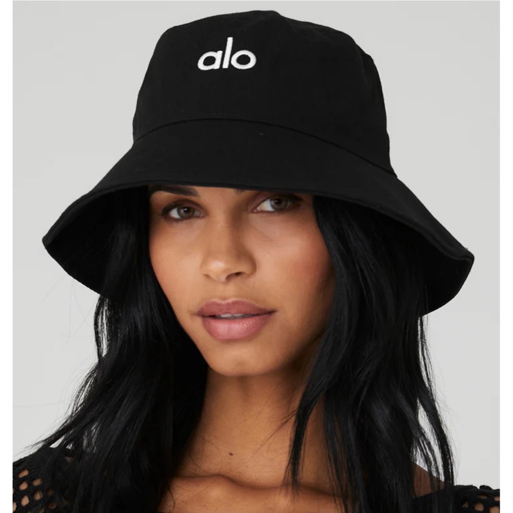 Alo Yoga Weekender Bucket Hat, Black, M/L, NWT